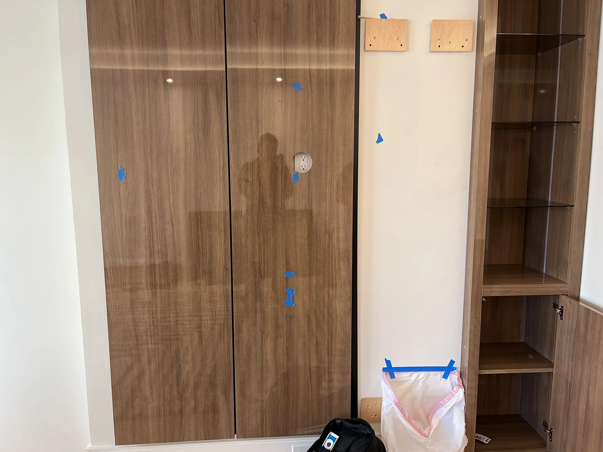Wall area for the TV installation.